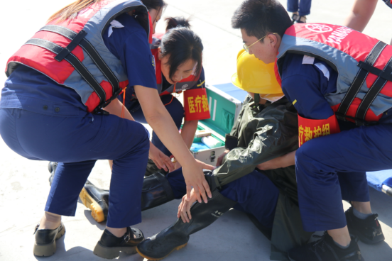 “以‘演’促防 以‘練’備戰(zhàn)”公司保稅區(qū)廠區(qū)開展2024年自然災(zāi)害（防臺風(fēng)、防汛）處置演練活動652.png